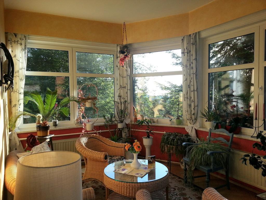 Pension Haus Am Waldesrand Oberhof  Esterno foto